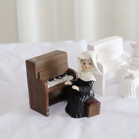 피아노 치는 수녀님 실리콘몰드 (선택1구) - 석고방향제 캔들 석고몰드